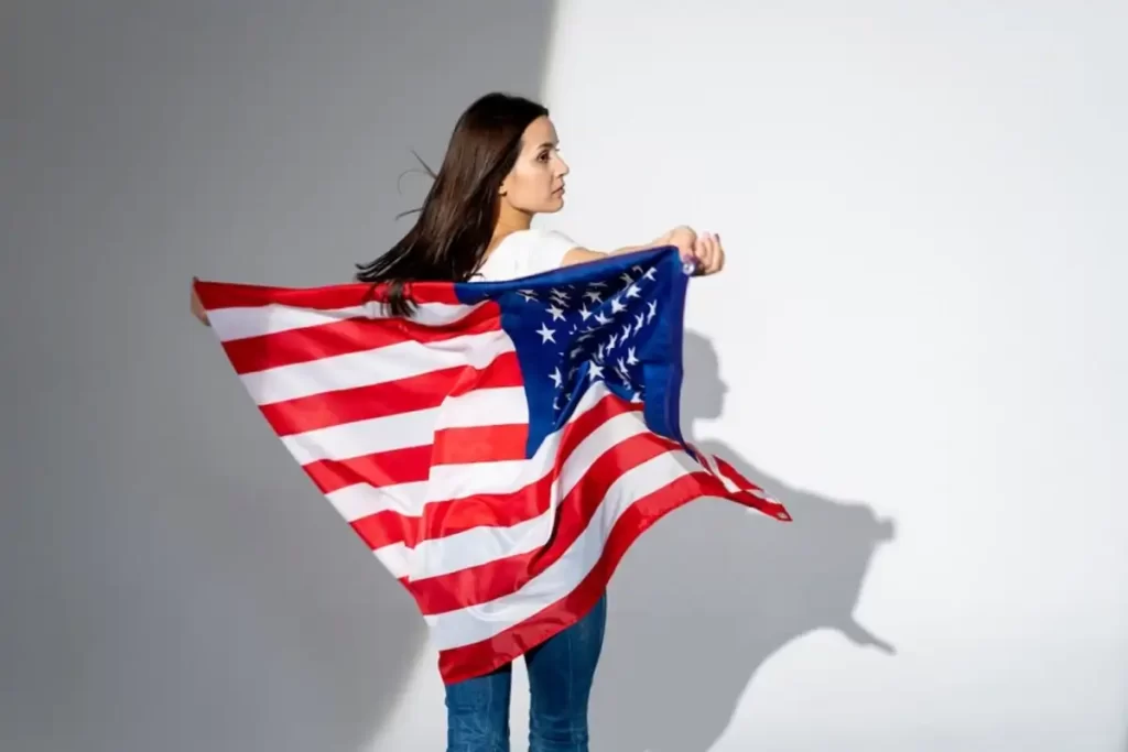 Как переехать в США в 2024